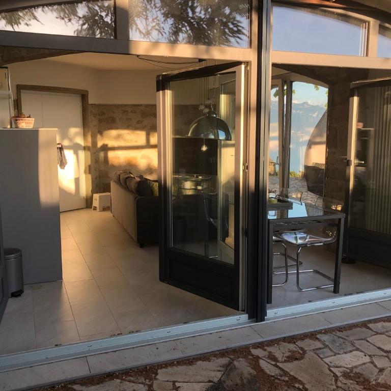 Panoramic Room in the vineyard,stunning views of lake and Alps - Apartment mit Terrasse - 1