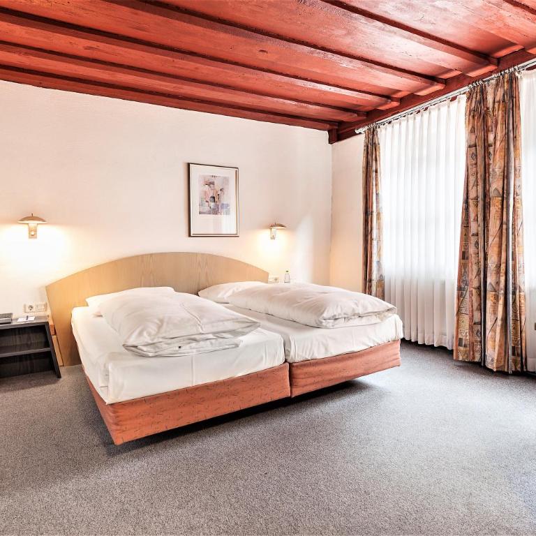 Hotel am Jakobsmarkt - Standard Zweibettzimmer - Nebengebäude - 4