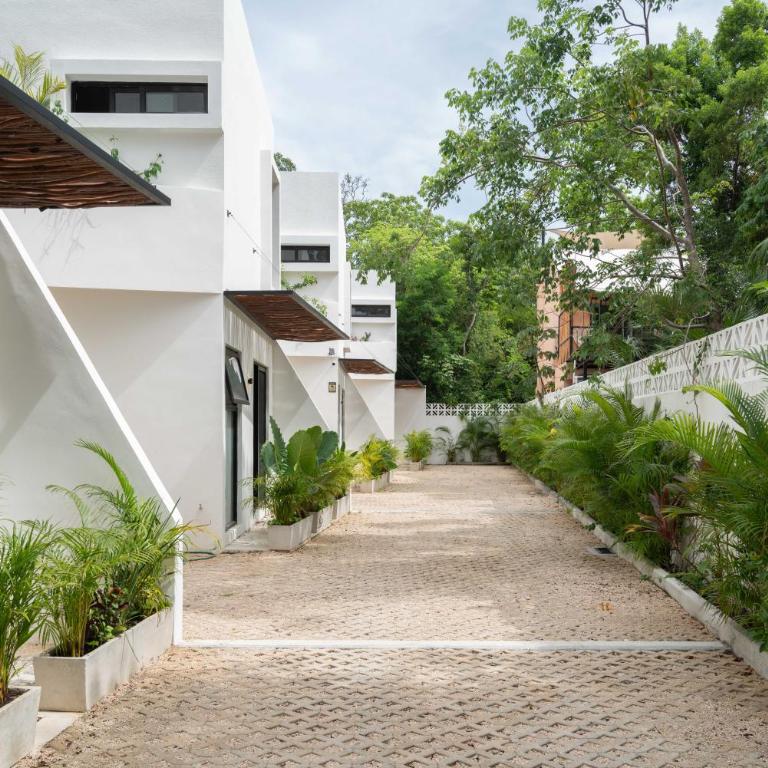 Tulum Cozy 3 Bedrooms Townhome-Centrally Located-Gated-WIFI - Apartamento Dúplex - 67