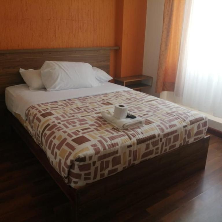 Hostal NIZZA - Habitación Individual Deluxe - 2