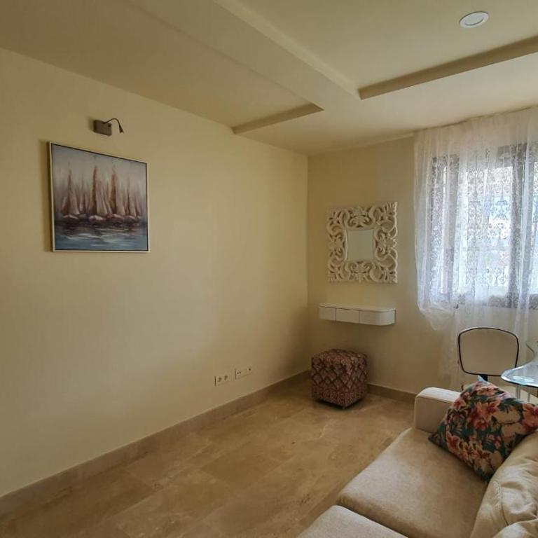Magnolia Luxury Apartment by AltamarHomes - Three-Bedroom Apartment - 33