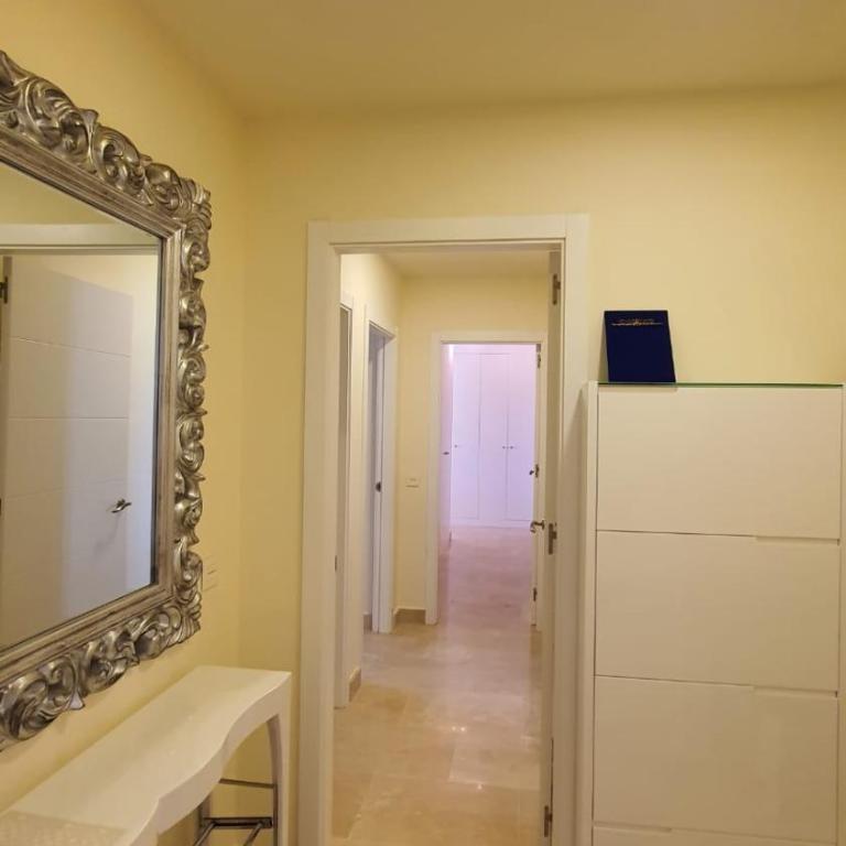 Magnolia Luxury Apartment by AltamarHomes - Three-Bedroom Apartment - 36