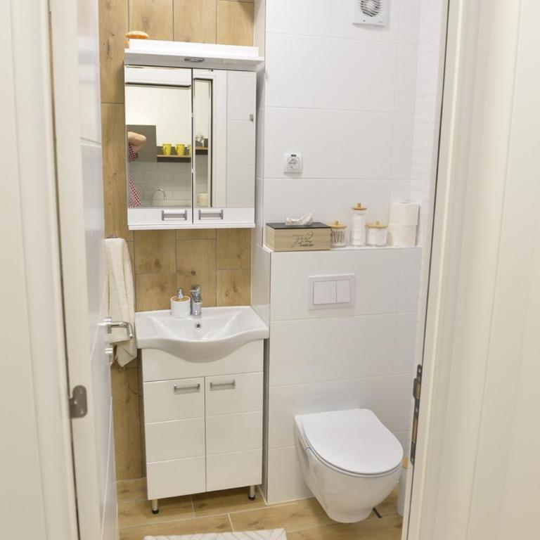 Apartman Liliom - One-Bedroom Apartment - 23