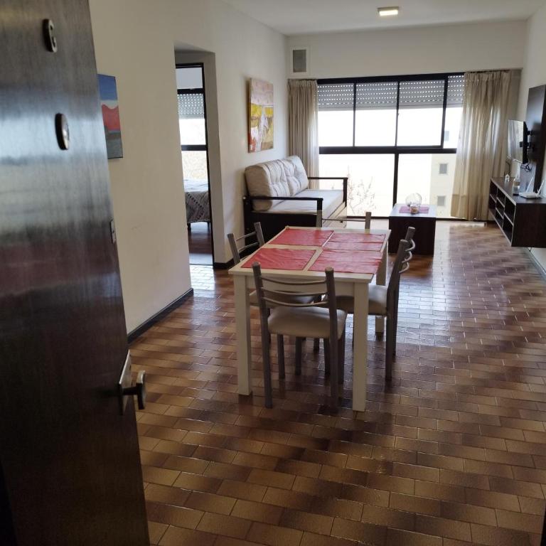 Departamento La Perla WIFI cochera incluida, sabanas y toallas - Apartamento de 1 dormitorio - 3