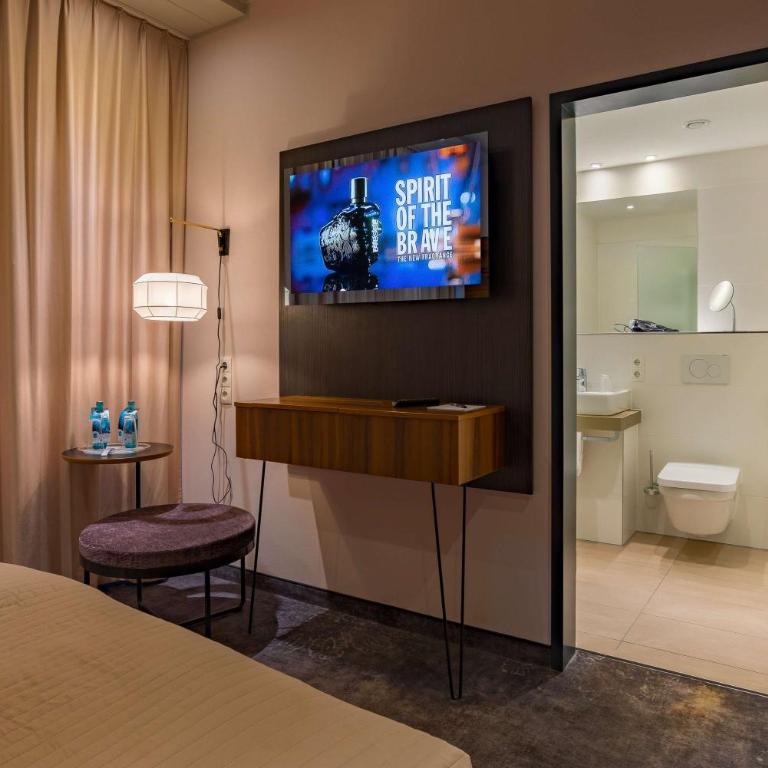 elaya hotel munich city, Trademark Collection by Wyndham - Camera Matrimoniale Superior - 4