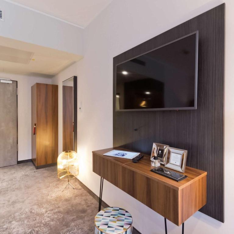 elaya hotel munich city, Trademark Collection by Wyndham - Camera Matrimoniale Superior - 5