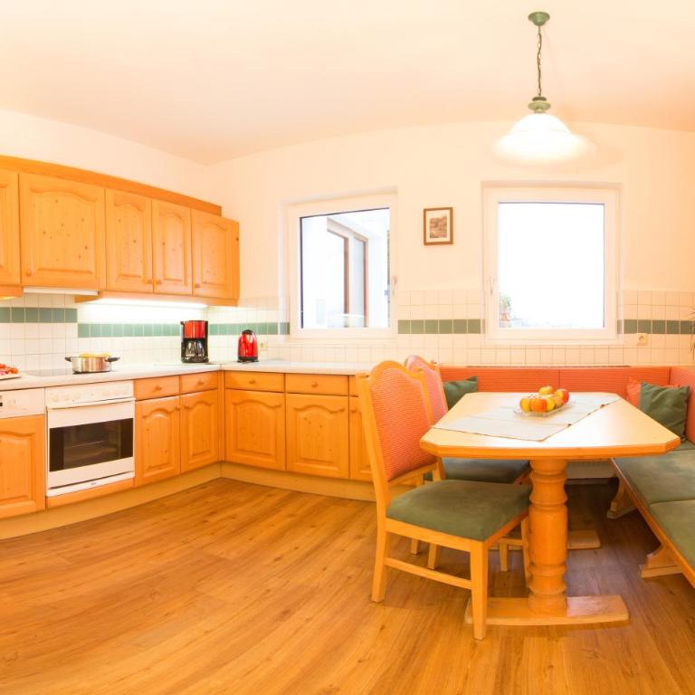Pension am Rain - Apartment mit 2 Schlafzimmern und Balkon - 2