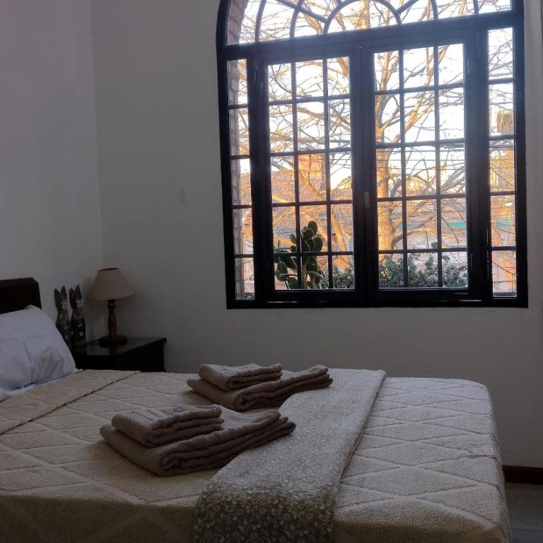 SOLES Hostel Boutique - Habitación Familiar con baño privado - 2