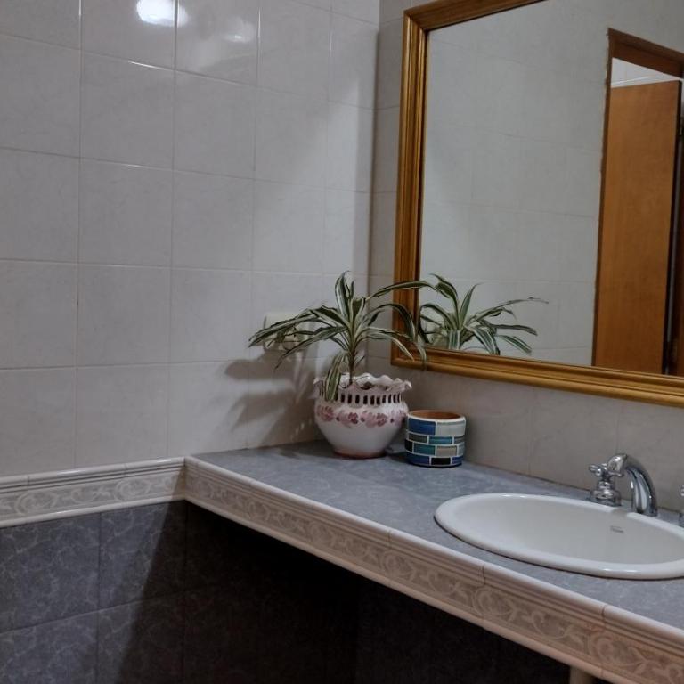 SOLES Hostel Boutique - Habitación Doble con baño compartido - 3