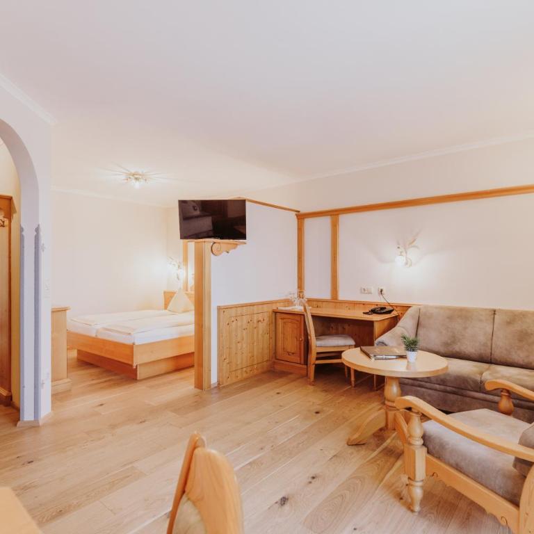 Landhotel Gschirnwirt - Suite Junior - 1