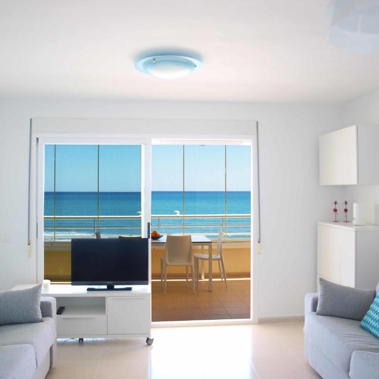 ApartUP Spectacular Beach View - Apartamento de 2 dormitorios - 4