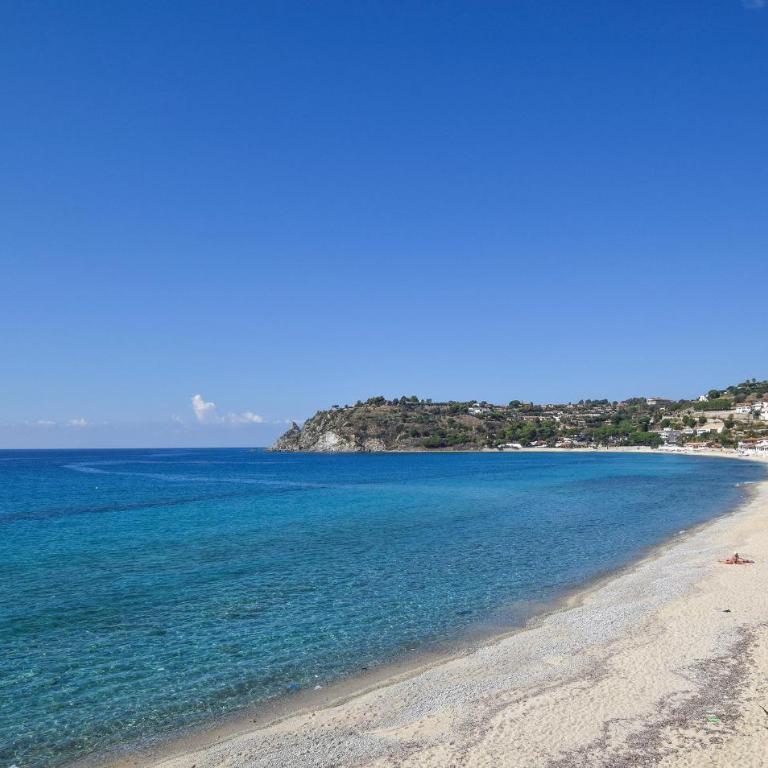 2 Bedroom Stunning Home In Marina Di Ragusa - Casa Vacanze con 2 Camere da Letto - 6