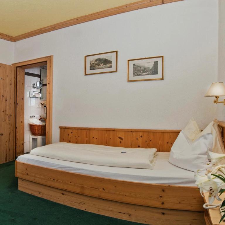Alpenpark Resort Superior - Einzelzimmer mit Balkon - 2