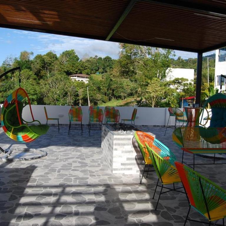 Nueva, Moderna casa en Silvania con Jacuzzi - Casa de 4 dormitorios - 9
