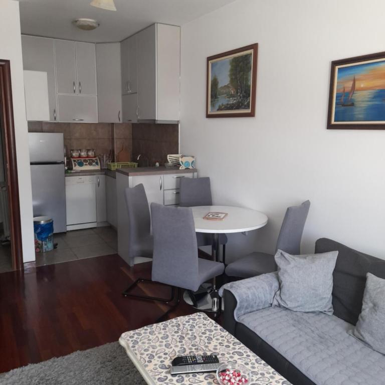 GLORIA Apartman - One-Bedroom Apartment - 6