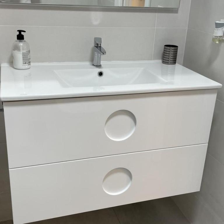 Piso de lujo en primera linea de playa y garaje - Apartamento de 2 dormitorios - 52