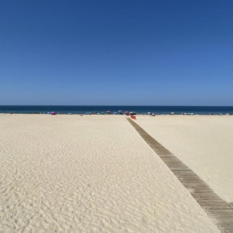 Piso de lujo en primera linea de playa y garaje - Apartamento de 2 dormitorios - 57