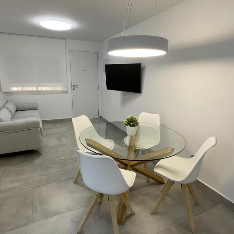 Piso de lujo en primera linea de playa y garaje - Apartamento de 2 dormitorios - 11