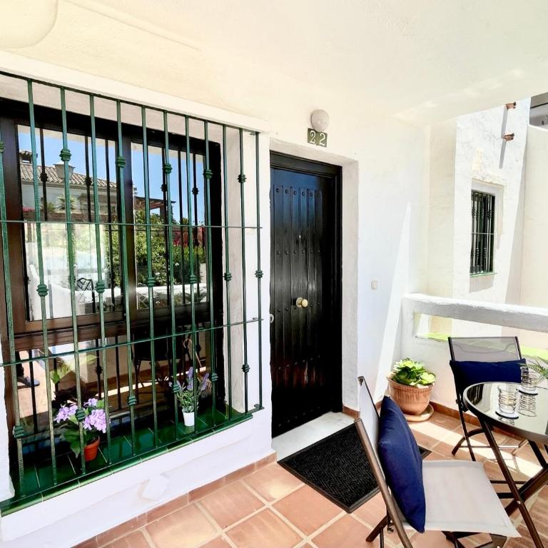 Riviera by the beach 2 bedroom Apartment - Apartamento de 2 dormitorios - 48