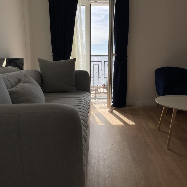 Lungomare Apartments - Deluxe Double Room with Sea View - 6