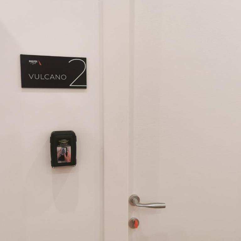 Maqueda Mood - Large Double Room - 1