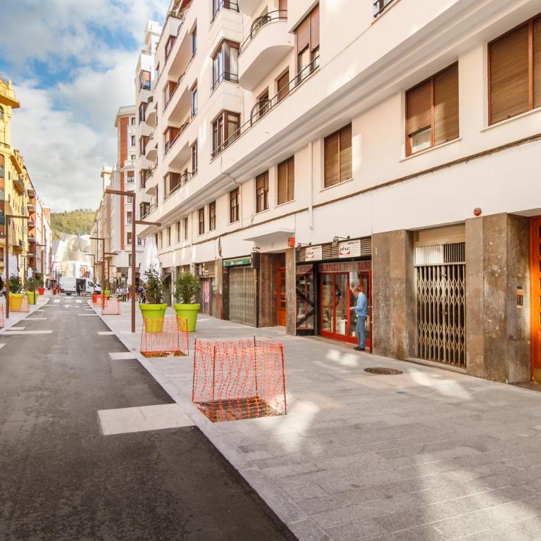 City Centre & Museum by Next Stop Bilbao - Two-Bedroom Apartment - 4