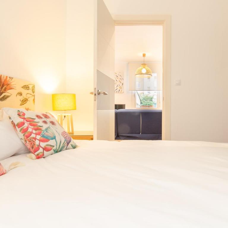 City Centre & Museum by Next Stop Bilbao - Two-Bedroom Apartment - 13