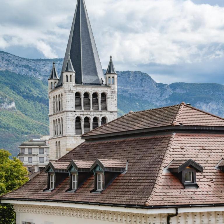 Duplex Vue Montagne - ideally located with its view - Apartment - 18