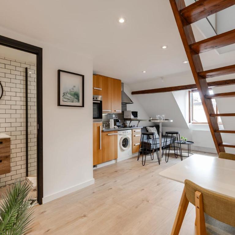 Duplex Vue Montagne - ideally located with its view - Apartment - 7