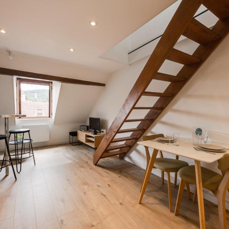 Duplex Vue Montagne - ideally located with its view - Apartment - 1