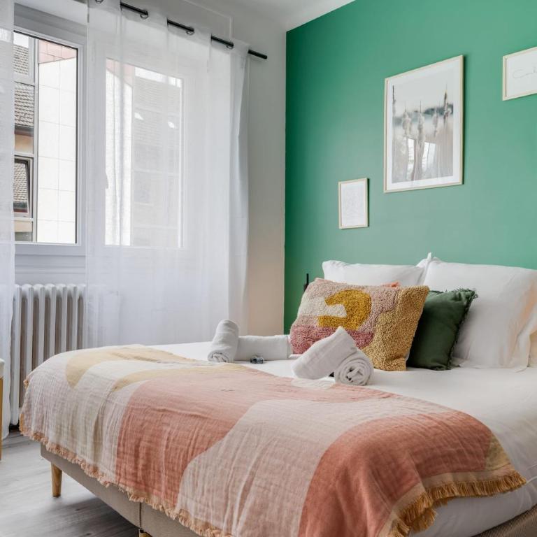 Le Parmelan - Beau T2 avec balcon pouvant accueillir jusqu'à 4 personnes - Appartement - 12