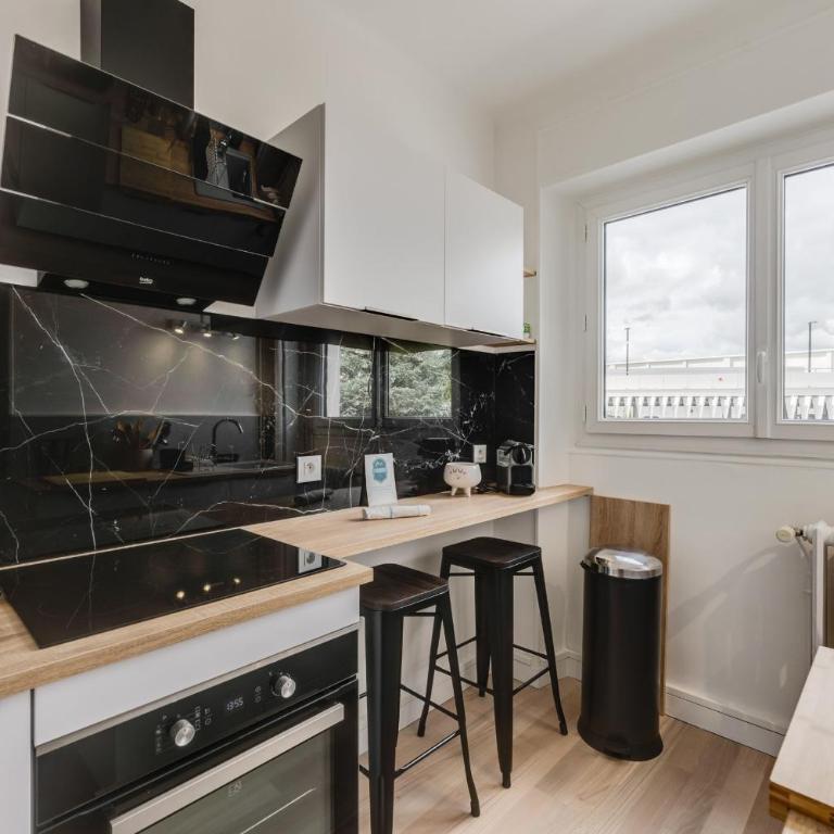 Le Parmelan - Beau T2 avec balcon pouvant accueillir jusqu'à 4 personnes - Appartement - 21