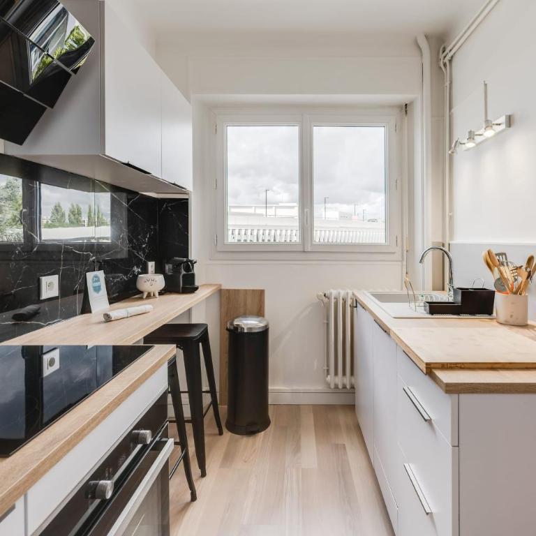 Le Parmelan - Beau T2 avec balcon pouvant accueillir jusqu'à 4 personnes - Appartement - 22