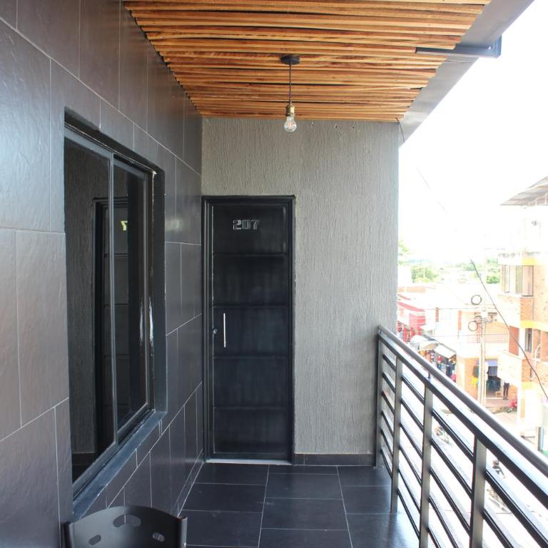 Hotel Almalu - Double Room with Balcony - 2