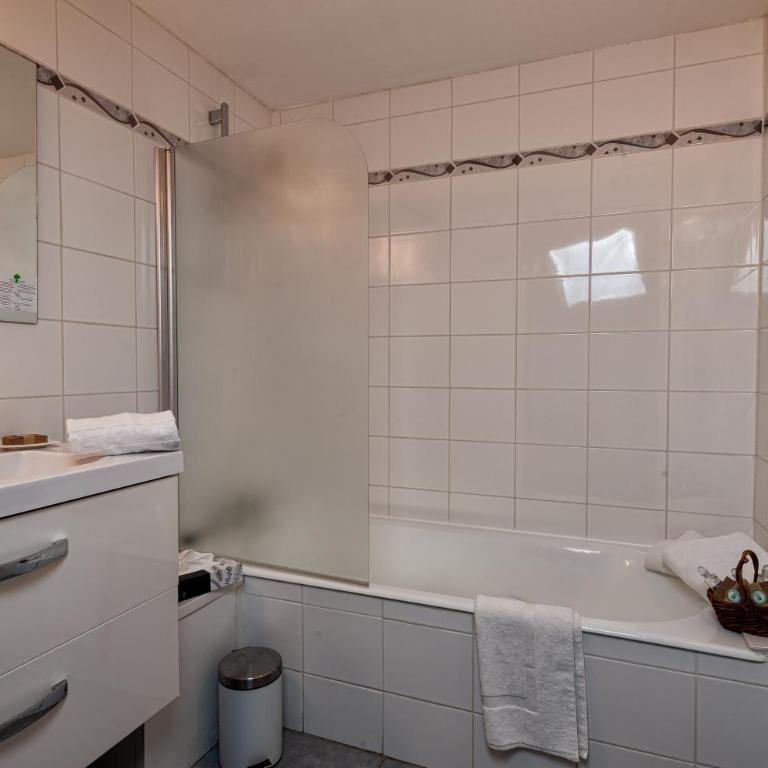 Chalet Hôtel Les Blancs - Chambre Simple - 4