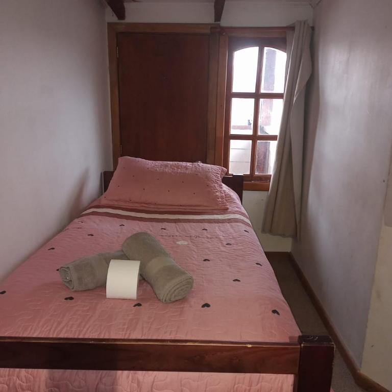 Hostal Valentino - Habitación Doble Económica - 2 camas - 2
