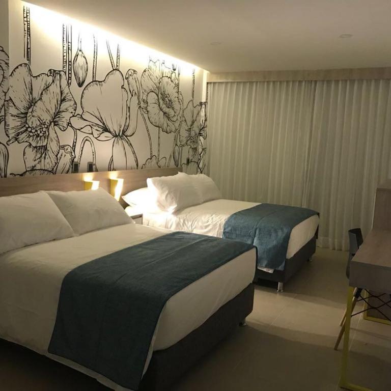 Hotel Karmel - Habitación con 2 camas grandes - 4
