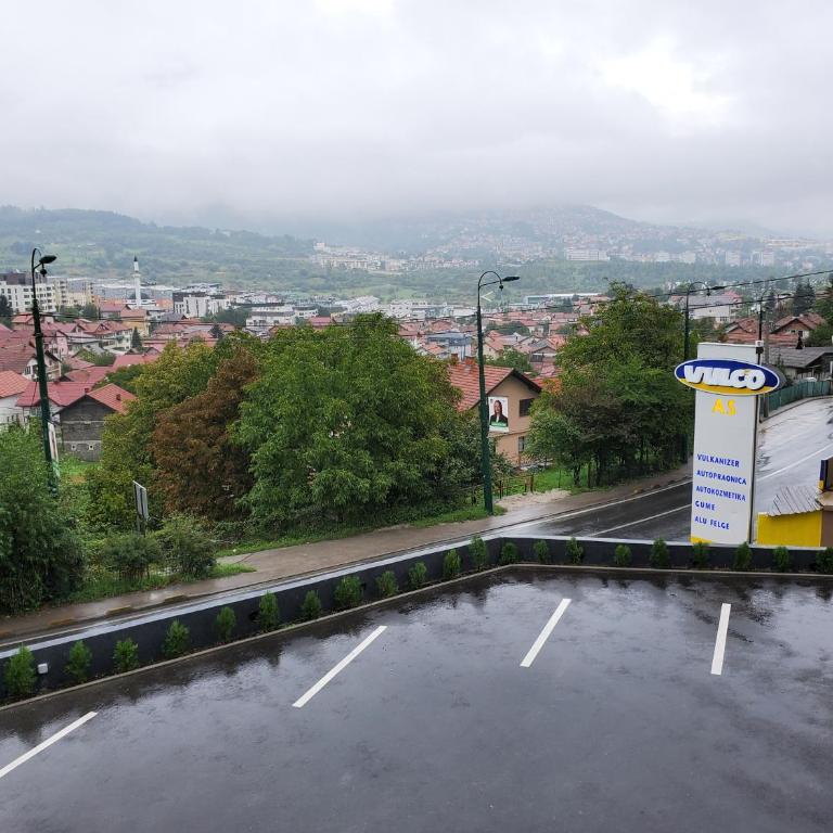 Sleep and drive cosy - One-Bedroom Apartment - 16