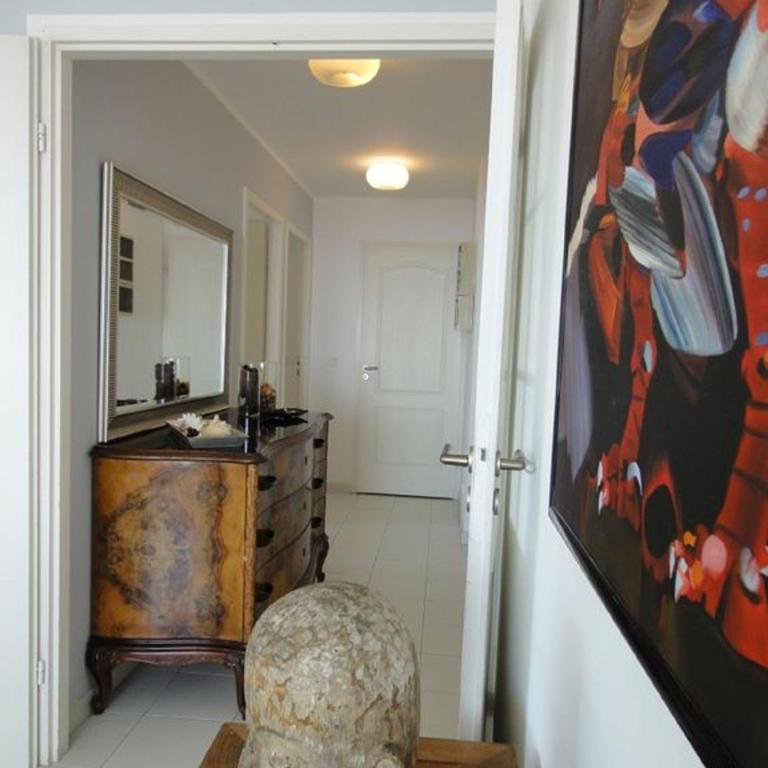 Monaco Stunning Sea Views, Larvotto beach, Terrace, 2 bedrooms, 2 bathrooms, up to 6 person, lift, 1st floor - Appartement 2 Chambres - 42