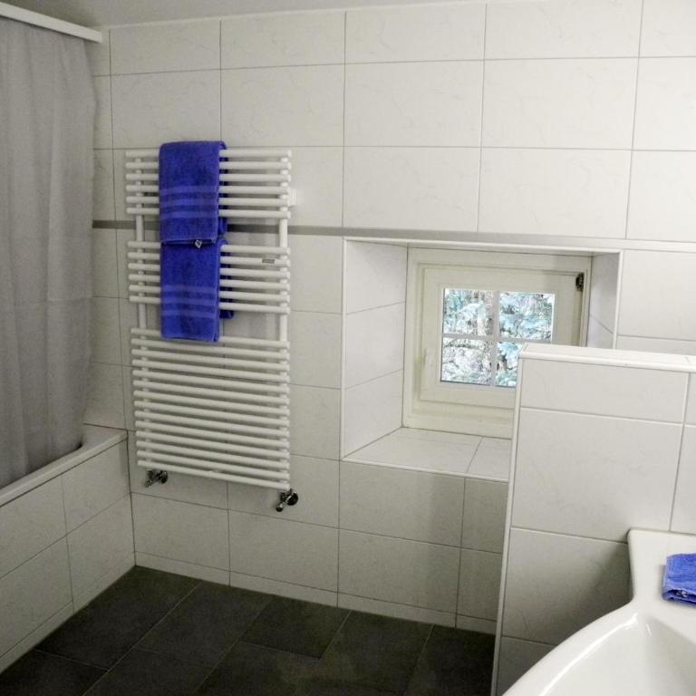 Hotel Chesa Spuondas - Panorama Family Suite with 2 Bedrooms - 2