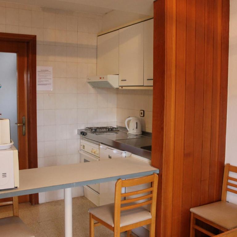 Apartamentos Alpha - Apartamento de 1 dormitorio con terraza (3 adultos) - 6