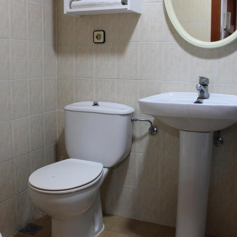 Apartamentos Alpha - Apartamento de 1 dormitorio con terraza (2 adultos) - 4