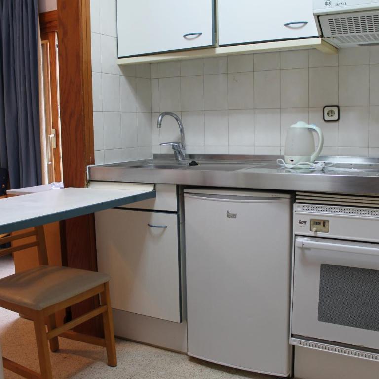 Apartamentos Alpha - Apartamento de 1 dormitorio con terraza (4 adultos) - 7