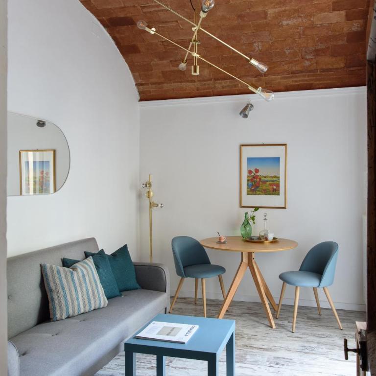 Palazzo Della Nave - One-Bedroom Apartment with Garden View - 4