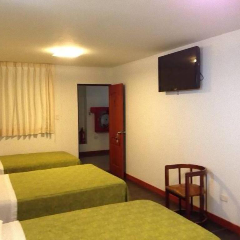 Hotel Ivansino Inn - Habitación Triple - 5