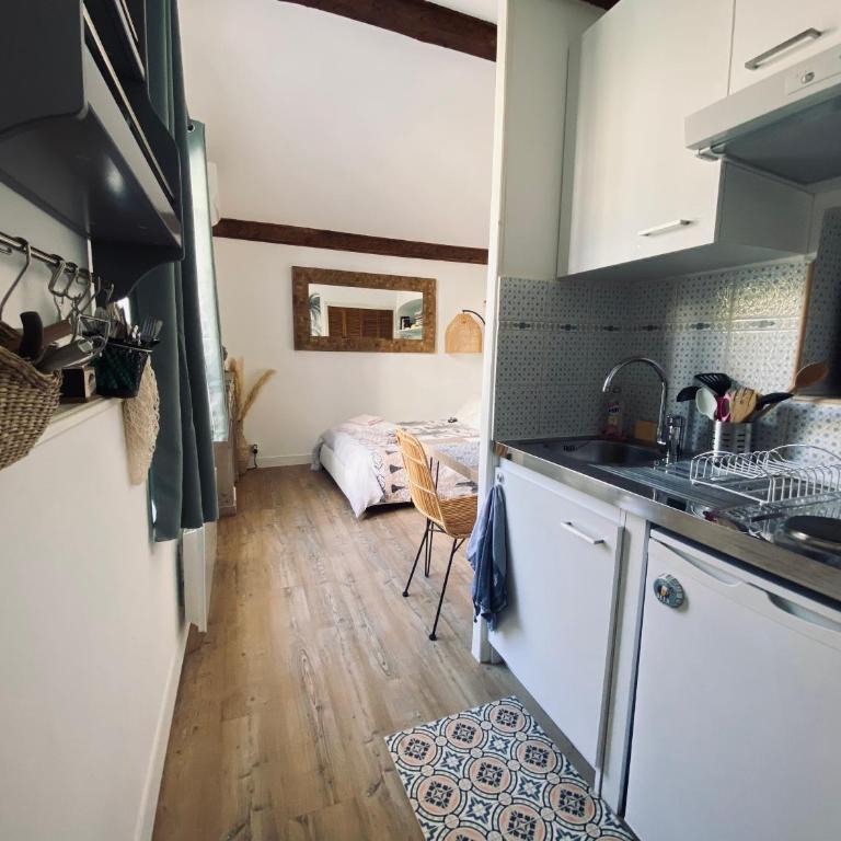 Jolie studio climatisé avec parking et proche de la mer - Appartement 1 Chambre - 5