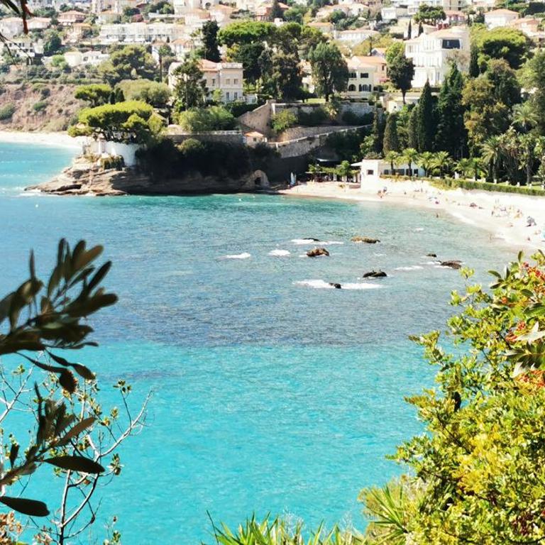 Vue magnifique, piscine privée chauffée et sauna à 10min de Monaco - Appartement 2 Chambres - 24