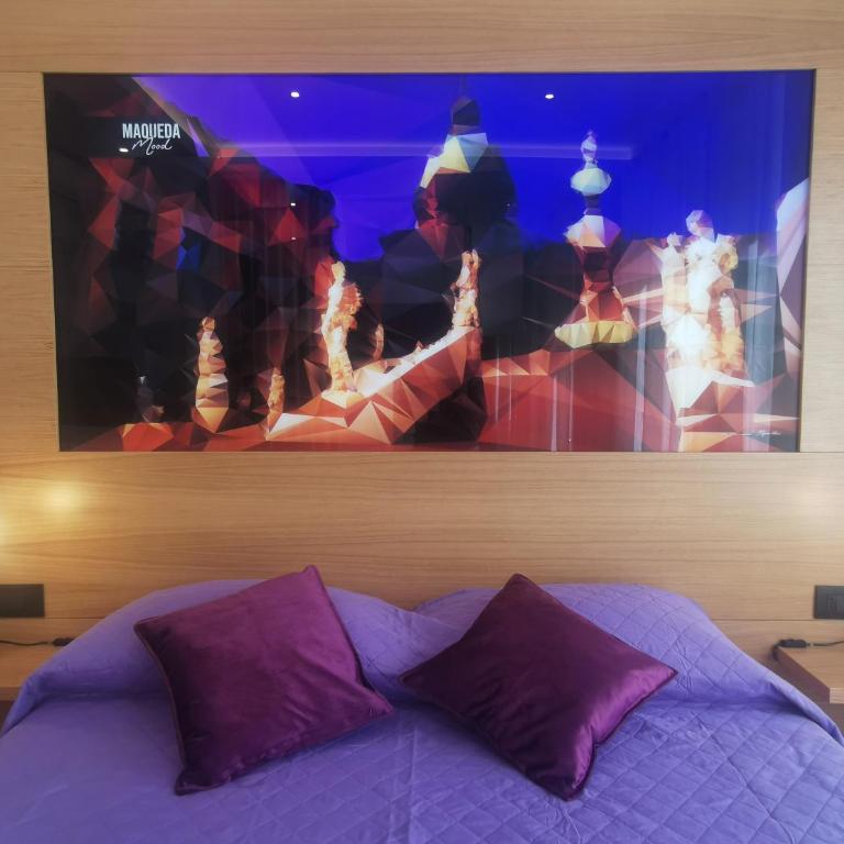 Maqueda Mood - Deluxe Double Room with Bath - 3