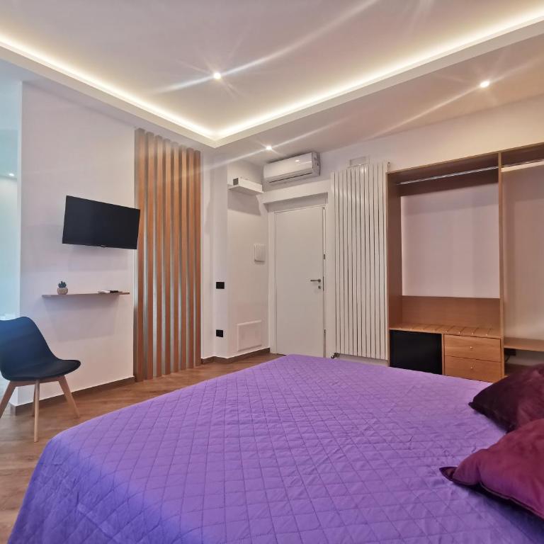 Maqueda Mood - Deluxe Double Room with Bath - 7