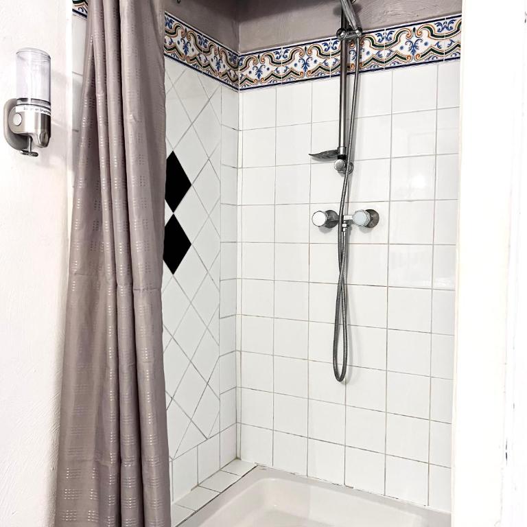 Studio St Rémy Historic Center/Air-com - Appartement 1 Chambre - 15